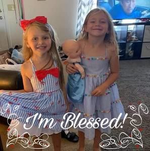 Meet your Posher, Leeann